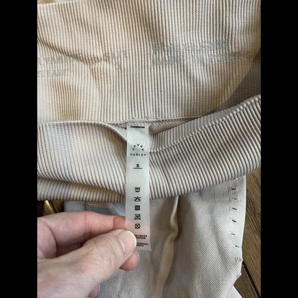 Light pink/ mauve varley seamless leggings size small - Picture 7 of 7